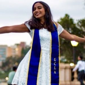 Meet your Posher, Esha